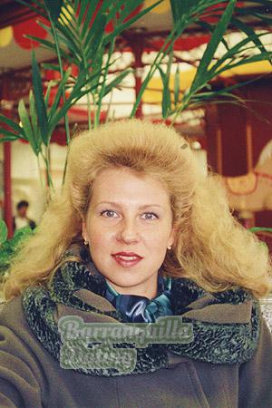 53274 - Marina Age: 36 - Russia
