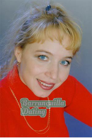 54533 - Svetlana Age: 42 - Russia