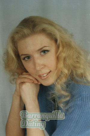 55450 - Alena Age: 34 - Russia