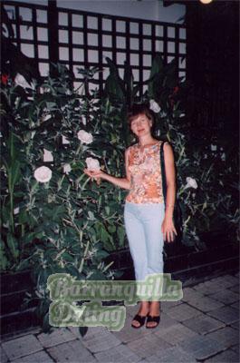 56558 - Larisa Age: 42 - Russia