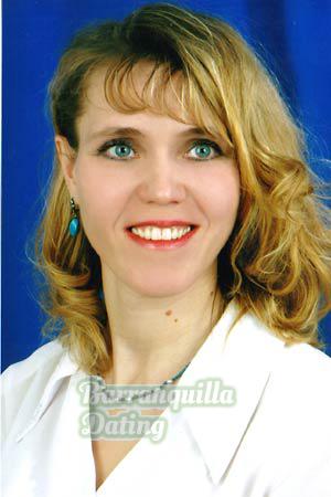 56679 - Svetlana Age: 44 - Russia