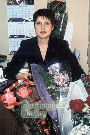57355 - Elena Age: 34 - Russia