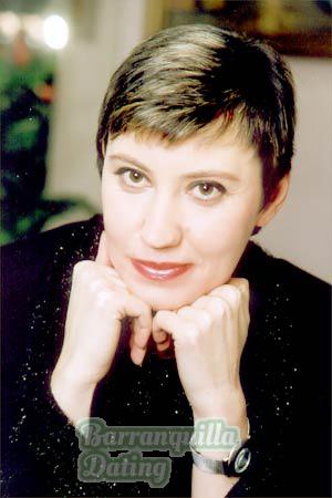57519 - Elena Age: 39 - Russia