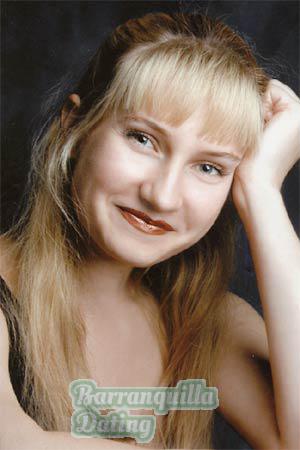 57945 - Svetlana Age: 36 - Russia