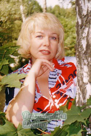 60384 - Svetlana Age: 44 - Russia