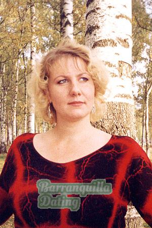 60740 - Oksana Age: 37 - Russia