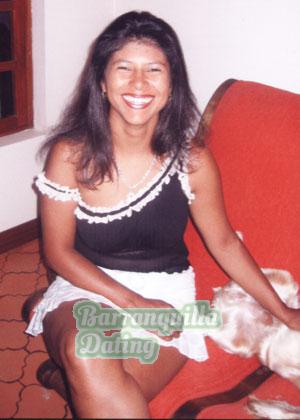 62463 - Yamileth Age: 32 - Costa Rica
