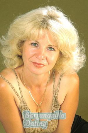 64566 - Elena Age: 49 - Russia