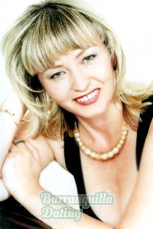 64703 - Elena Age: 47 - Russia