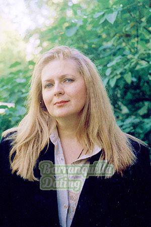 65602 - Elena Age: 53 - Russia