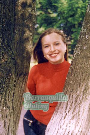 65753 - Svetlana Age: 32 - Russia