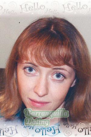66404 - Anastasia Age: 40 - Russia