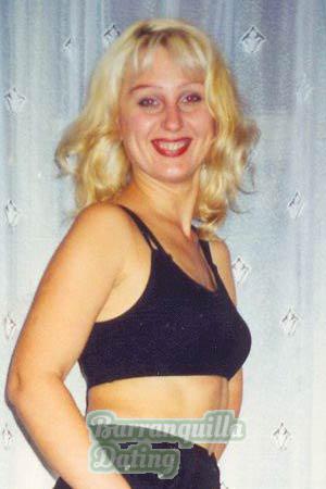 67729 - Elena Age: 41 - Russia