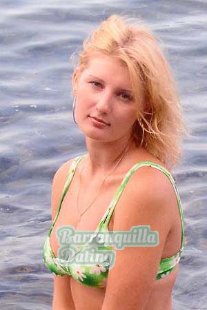 69693 - Ekaterina Age: 27 - Russia