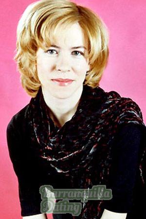 69820 - Marina Age: 36 - Russia