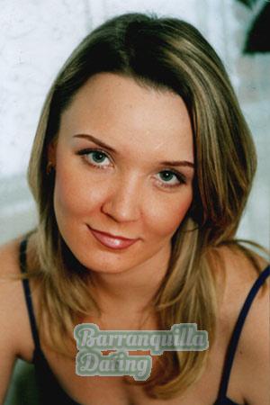 70867 - Anastasia Age: 32 - Russia