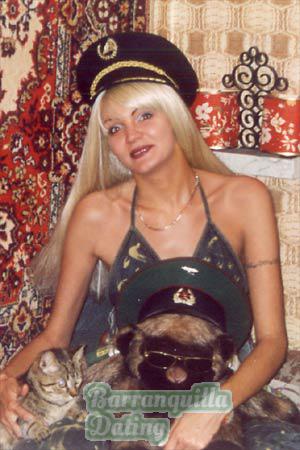 71219 - Olesya Age: 37 - Russia
