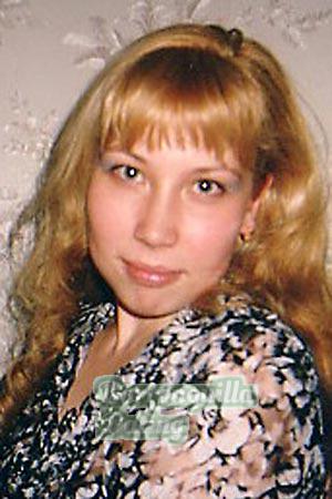 72104 - Olesya Age: 30 - Russia