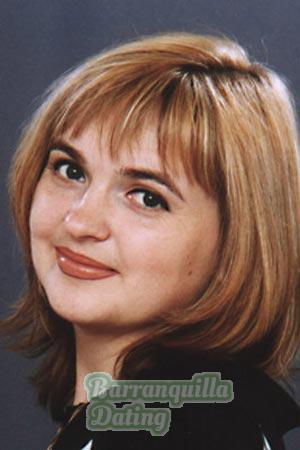 72442 - Elena Age: 38 - Russia
