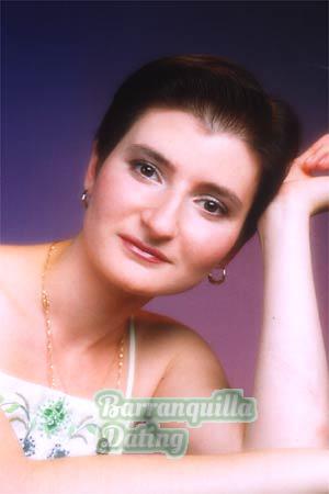 73208 - Martina Age: 33 - Russia