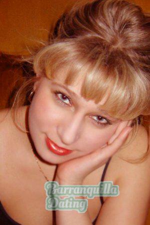 76972 - Julia Age: 33 - Russia