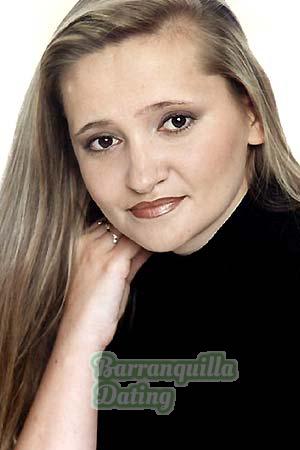 77237 - Oksana Age: 38 - Russia
