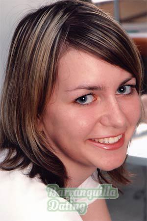 79596 - Lena Age: 27 - Russia