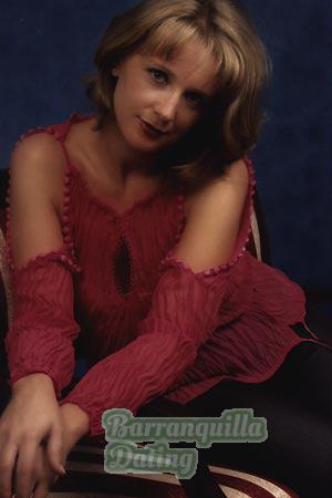 79664 - Elena Age: 41 - Russia