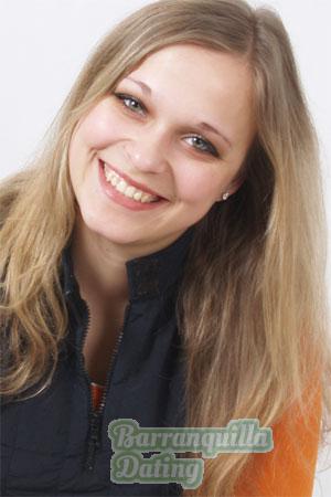 86013 - Julia Age: 24 - Ukraine