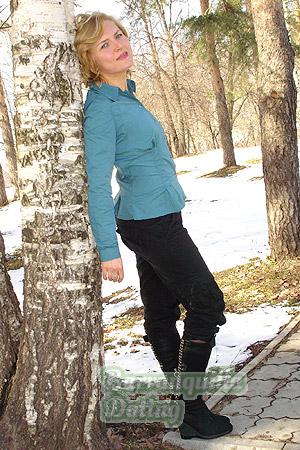 86019 - Julia Age: 43 - Russia
