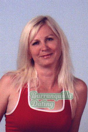 87610 - Irina Age: 37 - Russia