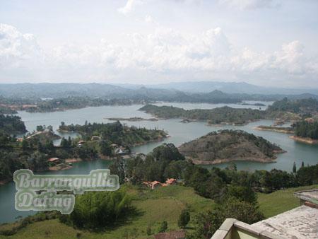 sexy-latin-women-037