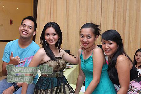 women-of-philippines-108