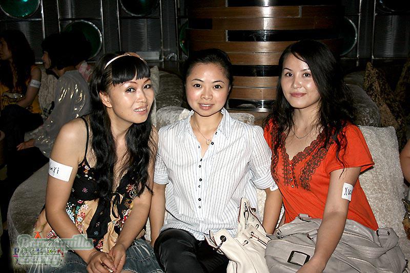 china-women-09-04