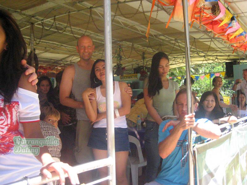 Philippine-Women-1601