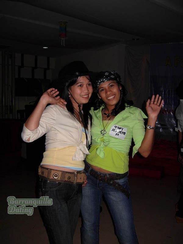 Philippine-Women-8230