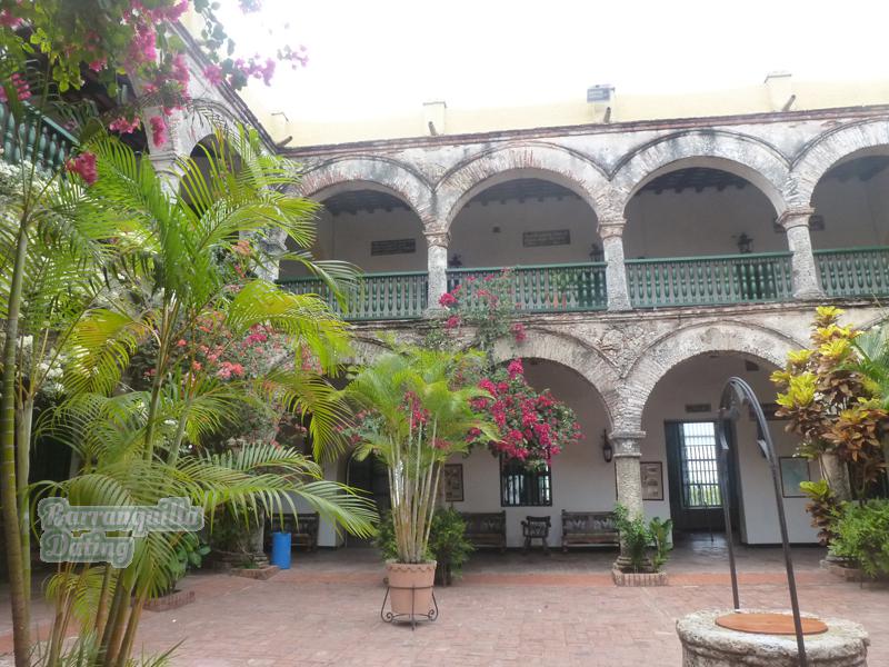 colombian-women-city-tour-33