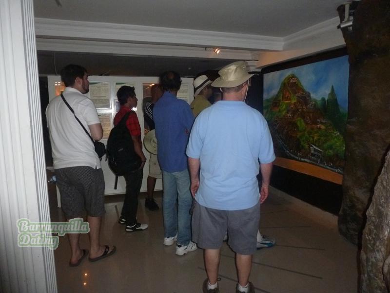 colombian-women-city-tour-36