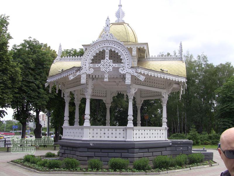 ukraine-women-citytour-4