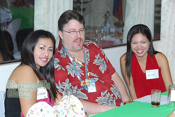 young-filipino-women-016