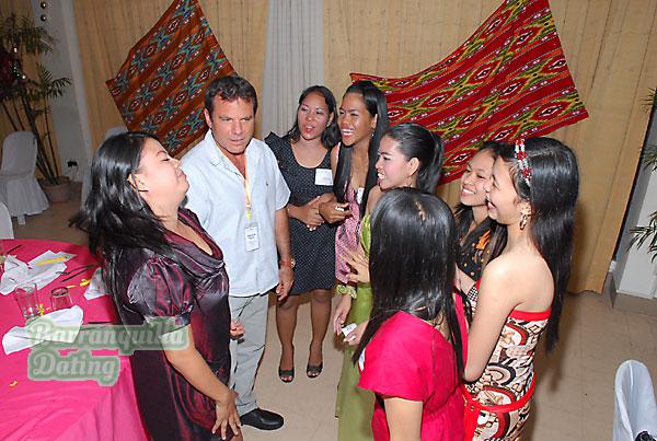 young-filipino-women-101