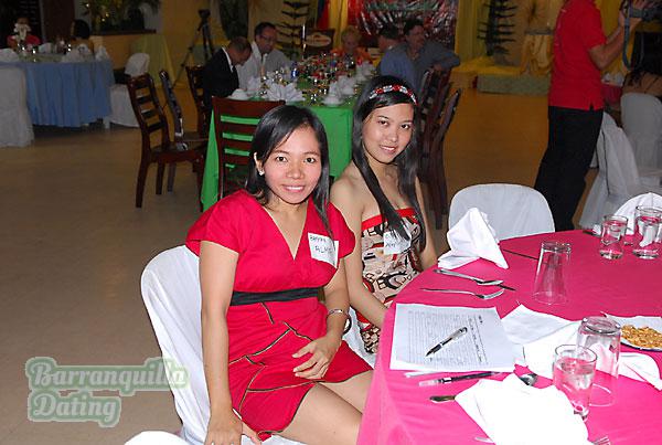 young-filipino-women-105